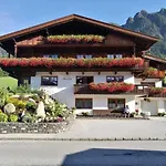 Haus Theresia Casa de hóspedes