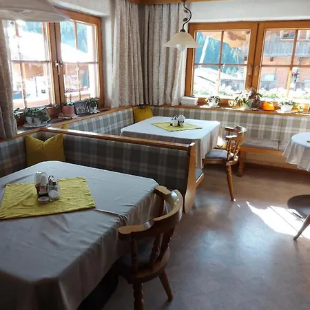 Haus Theresia Guest house