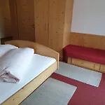 Konukevi Haus Theresia Alpbach